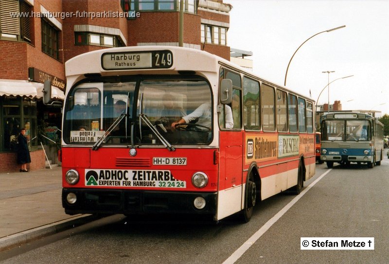 1982, HH-D 8137 (ex HHA 1740)-22,Fuchs,,SM.jpg